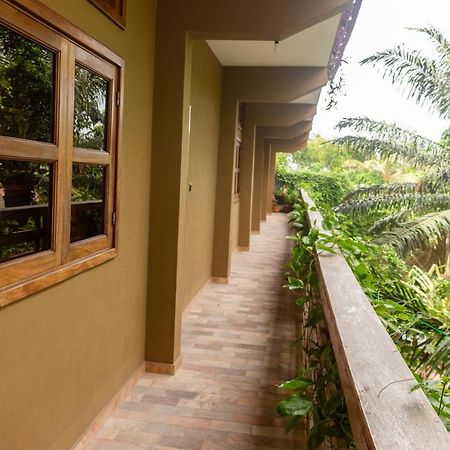 Hotel Otsunami Lomé Exterior foto